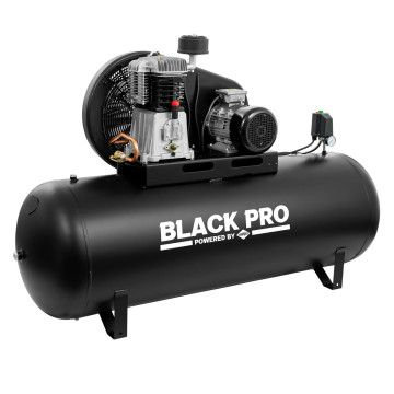 Fekvődugattyús kompresszor Black Pro NB10 11 bar 10 LE/7,5 kW 927,6 l/perc 500 l